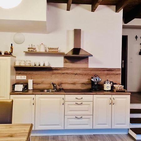 Romantic Apartments Sweet Baci マリボル エクステリア 写真
