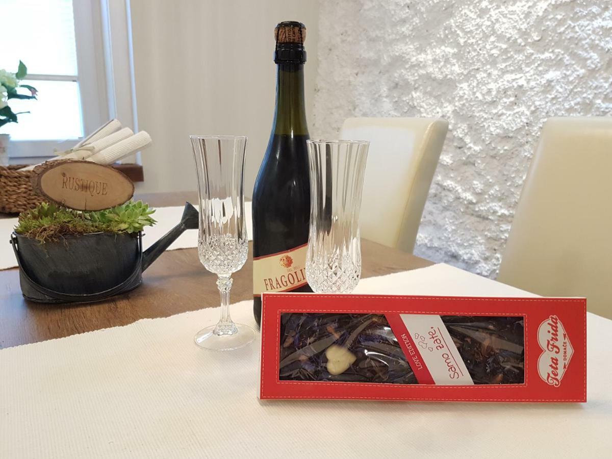 Romantic Apartments Sweet Baci マリボル エクステリア 写真