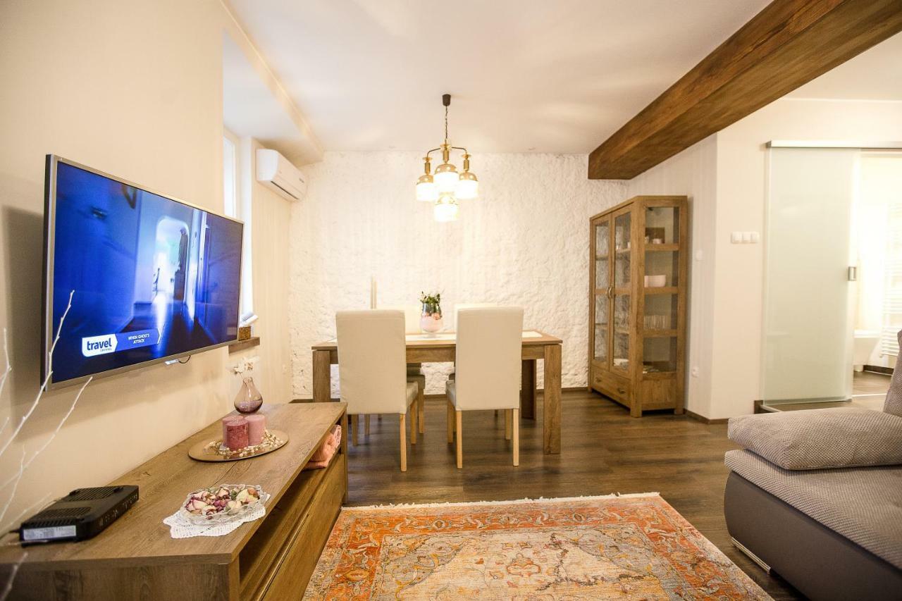 Romantic Apartments Sweet Baci マリボル エクステリア 写真