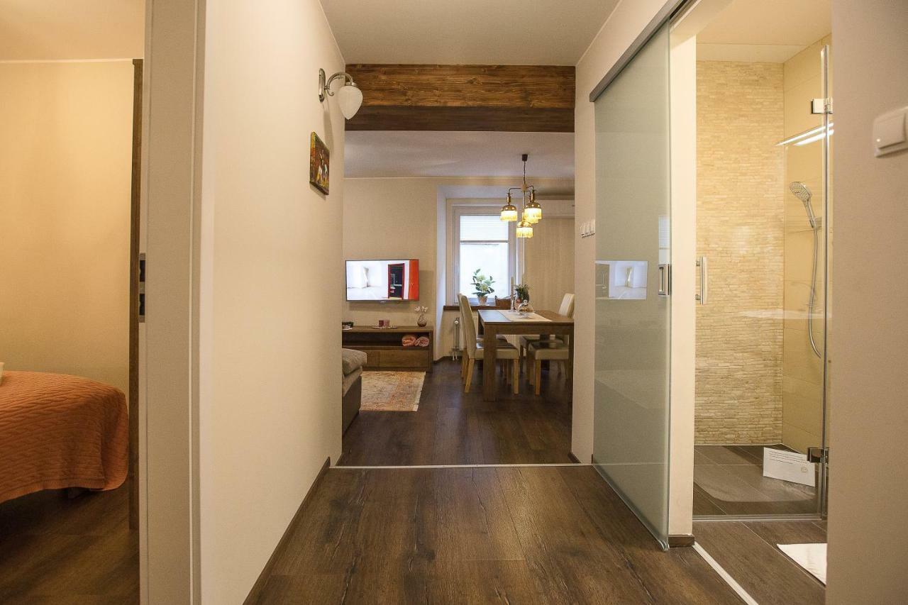 Romantic Apartments Sweet Baci マリボル エクステリア 写真