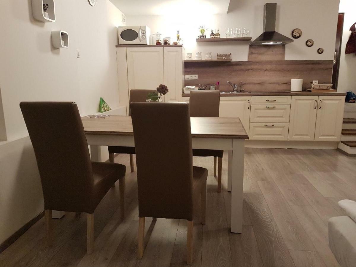 Romantic Apartments Sweet Baci マリボル エクステリア 写真
